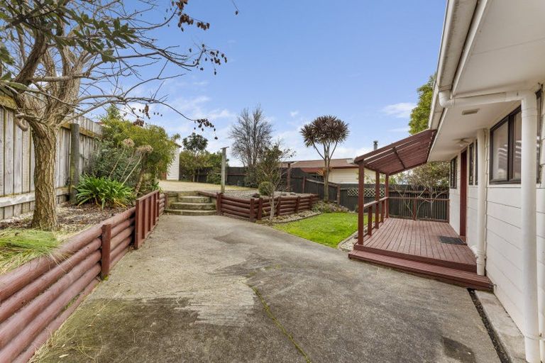 Photo of property in 72 Fraser Drive, Feilding, 4702