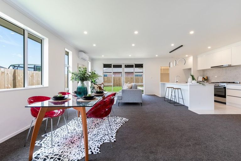 Photo of property in 39 Ruru Street, Cambridge, 3434