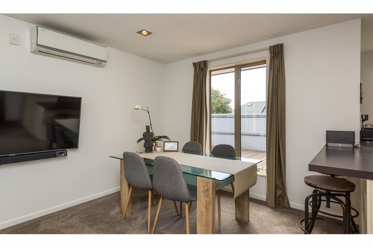 Photo of property in 65a Cleveland Street, Edgeware, Christchurch, 8013