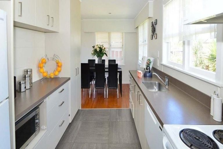 Photo of property in 11c Edinburgh Street, Tuakau, 2121