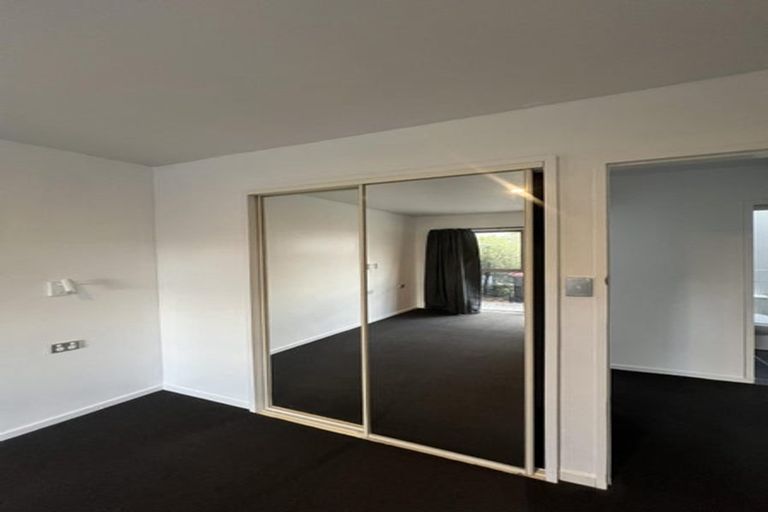 Photo of property in 2/630 Hereford Street, Linwood, Christchurch, 8011