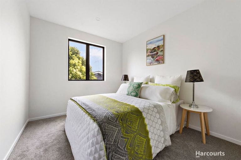 Photo of property in 10/6 Kereru Street, Henderson, Auckland, 0612