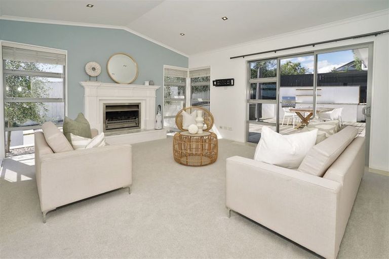 Photo of property in 17 Raddington Way, Huntington, Hamilton, 3210