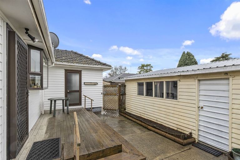 Photo of property in 37 Branston Street, Hornby, Christchurch, 8042