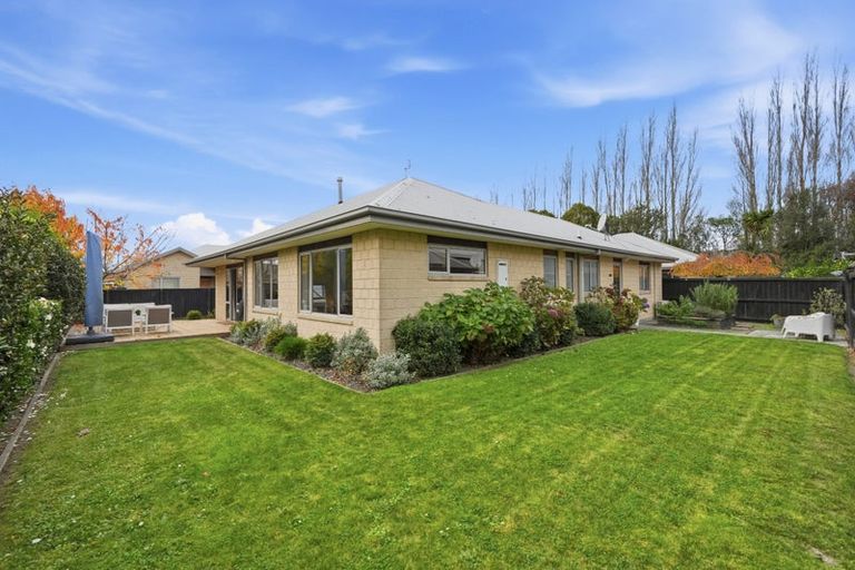 Photo of property in 49 O'neill Avenue, Northwood, Christchurch, 8051