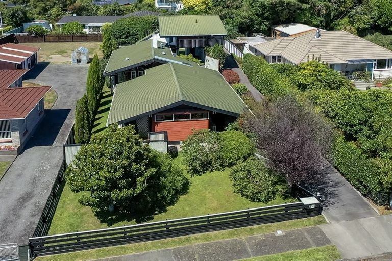 Photo of property in 30 Rata Street, Waikanae, 5036