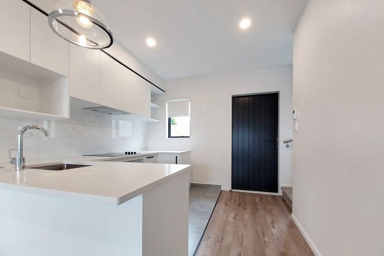 Photo of property in 23/241 Don Buck Road, Massey, Auckland, 0614