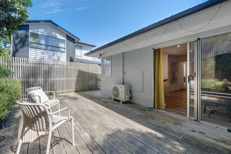 Photo of property in 111 Salamanca Road, Sunnynook, Auckland, 0620