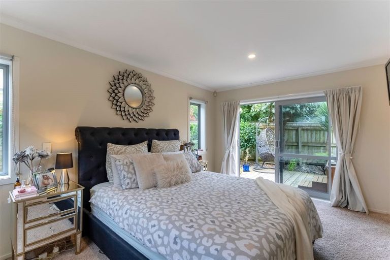 Photo of property in 208 Mazengarb Road, Paraparaumu, 5032