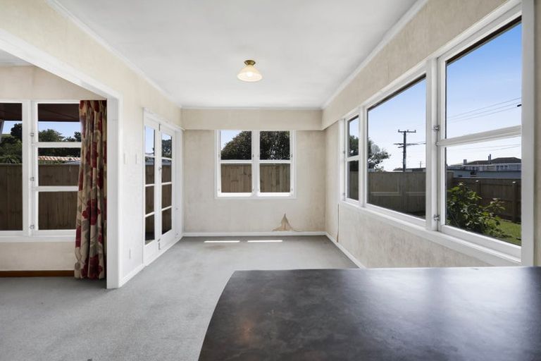 Photo of property in 21 Nugent Street, Bell Block, New Plymouth, 4312