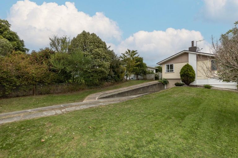 Photo of property in 17 Riwai Street, Paraparaumu, 5032