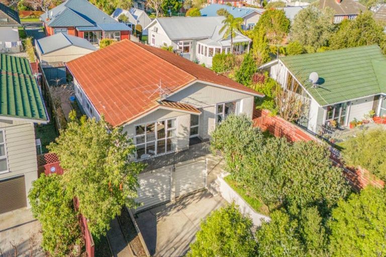 Photo of property in 288 Riverside Drive, Waterloo, Lower Hutt, 5011