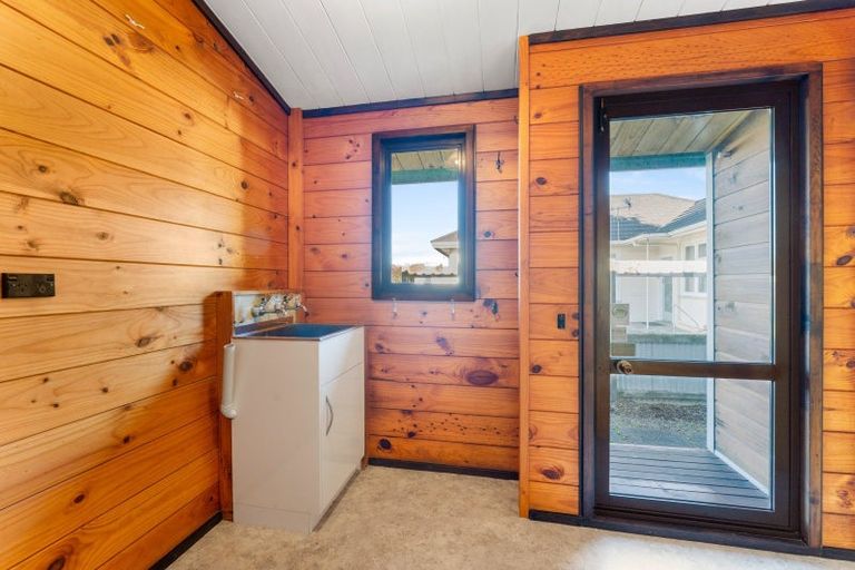 Photo of property in 31 Field Street, Aramoho, Whanganui, 4500