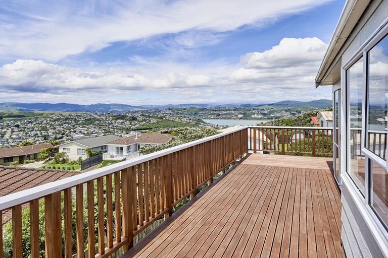 Photo of property in 3 Tikati View, Titahi Bay, Porirua, 5022