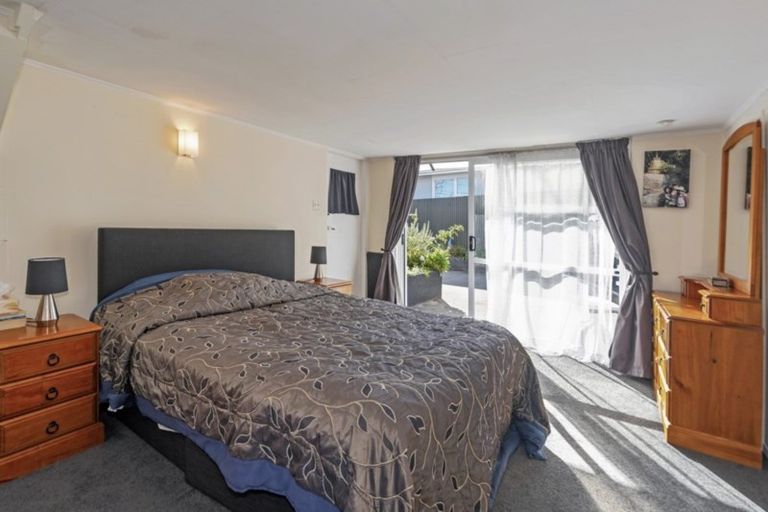 Photo of property in 8 Devon Street, Stoke, Nelson, 7011