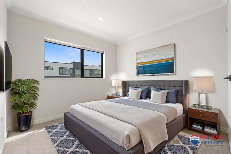 Photo of property in 63 Koromeke Street, Flat Bush, Auckland, 2019