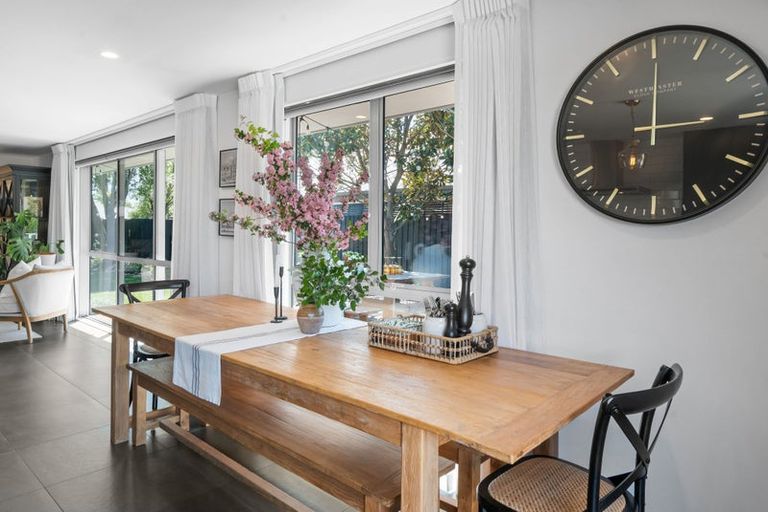 Photo of property in 14 Riverwood Boulevard, Redwood, Christchurch, 8051