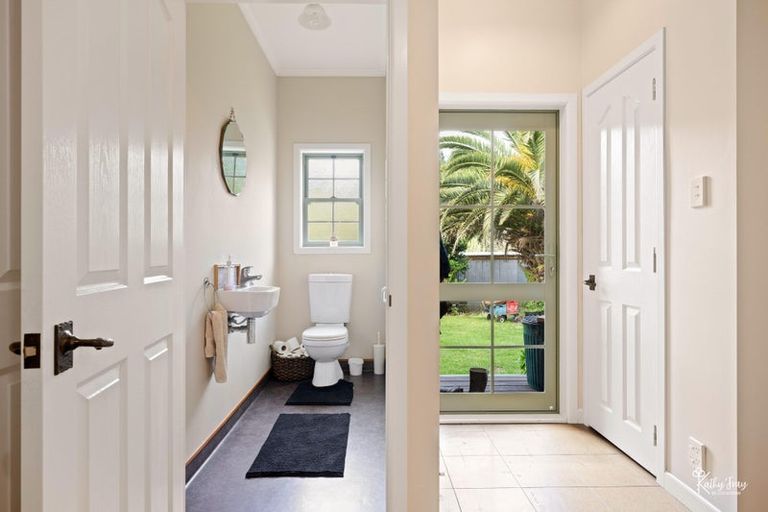 Photo of property in 70 Rototuna Road, Pouto, Te Kopuru, 0391