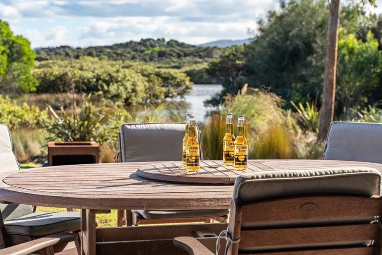 Photo of property in 12 Ivy Lane, Mangawhai Heads, 0505