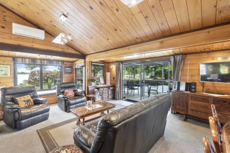 Photo of property in 11 Lake Domain Drive, Frankton, Hamilton, 3204