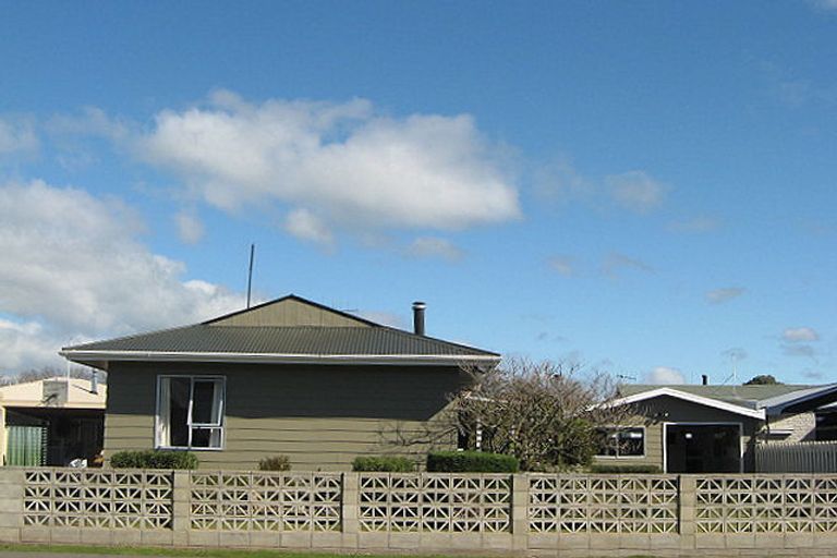 Photo of property in 130 Tavistock Road, Waipukurau, 4200