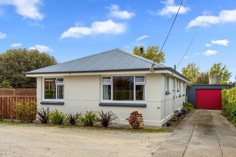 Photo of property in 79 Weston Road, Weston, Oamaru, 9401
