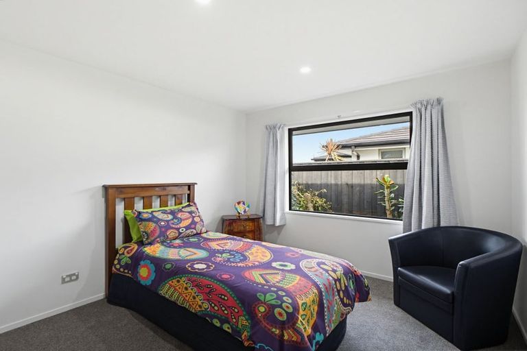 Photo of property in 35 Kahuraki Drive, Pegasus, 7612