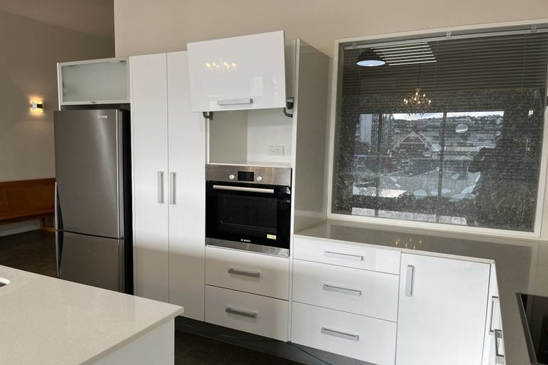 Photo of property in 25u4 Home Street, Mount Victoria, Wellington, 6011