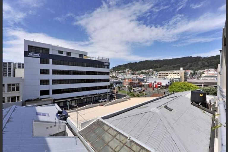 Photo of property in 59u7 Cambridge Terrace, Te Aro, Wellington, 6011
