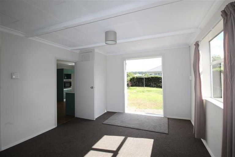 Photo of property in 48 Oxford Street, South Dunedin, Dunedin, 9012