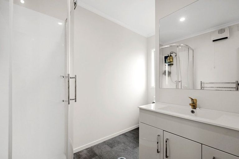 Photo of property in 10/10u Burrows Place, Frankton, Hamilton, 3204