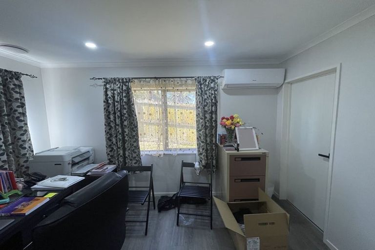 Photo of property in 5 Hawkley Close, Flat Bush, Auckland, 2019