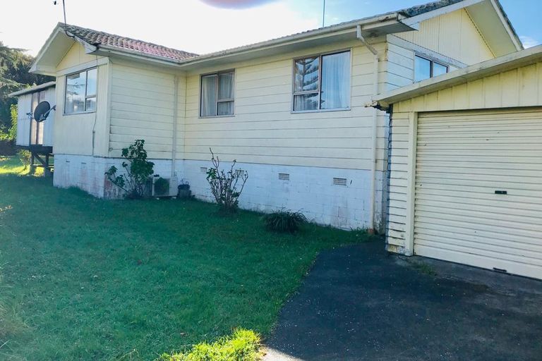 Photo of property in 1/3 Beach Road, Northcote Point, Auckland, 0627
