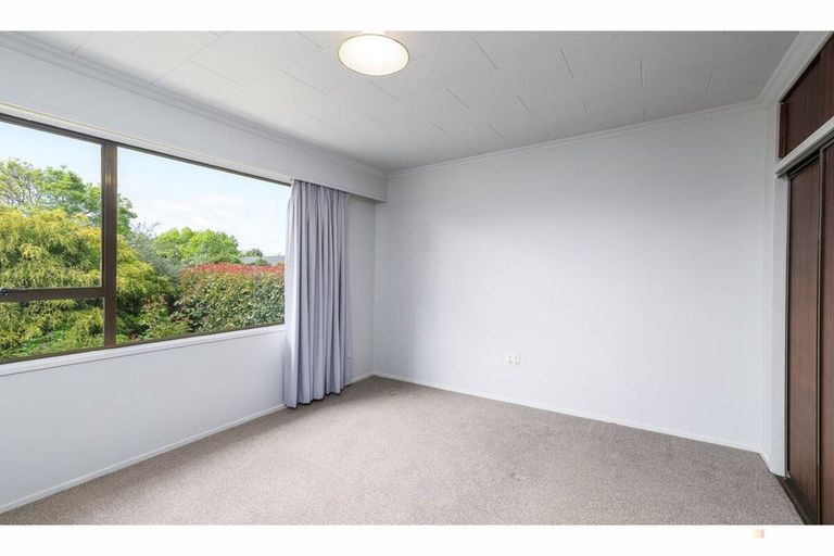 Photo of property in 11-17 Hayes Street, Waimate, 7924