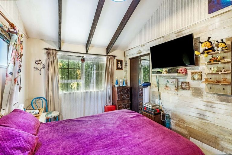 Photo of property in 4312 Christchurch Akaroa Road, Little River, 7591