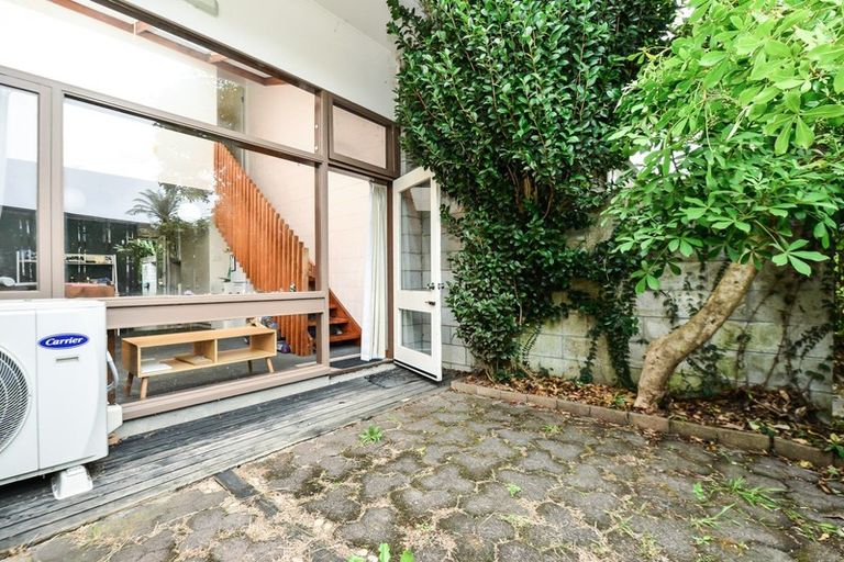 Photo of property in 6/13 May Street, Hamilton East, Hamilton, 3216