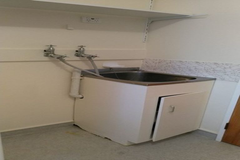 Photo of property in 7a Lincoln Grove, Wainuiomata, Lower Hutt, 5014