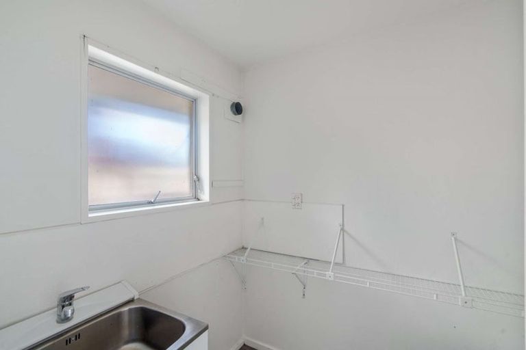 Photo of property in 16 Watson Place, Rangiora, 7400