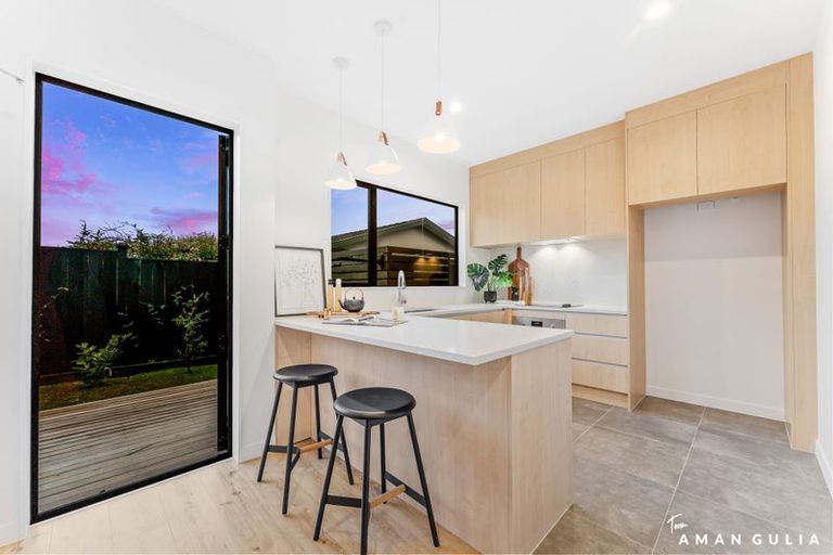 Photo of property in 7c Poto Street, Te Atatu South, Auckland, 0610