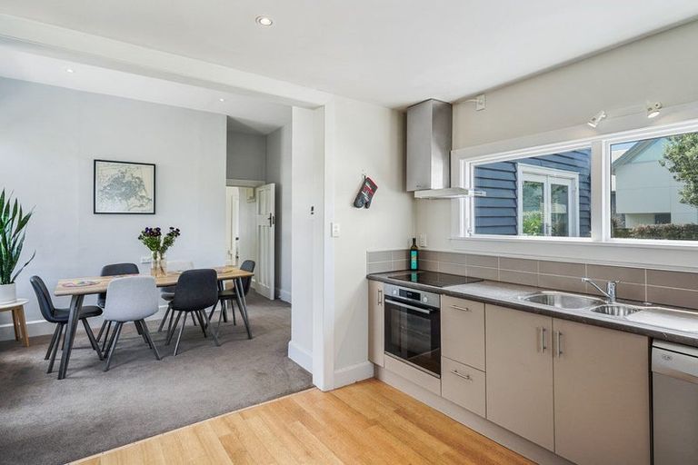 Photo of property in 1/1004 Colombo Street, St Albans, Christchurch, 8014