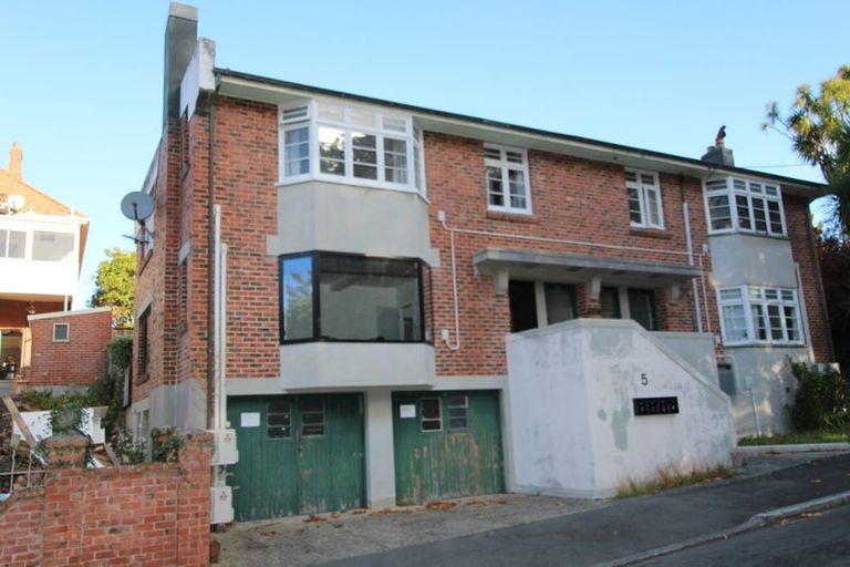 Photo of property in 1/5 Duchess Avenue, Dunedin Central, Dunedin, 9016