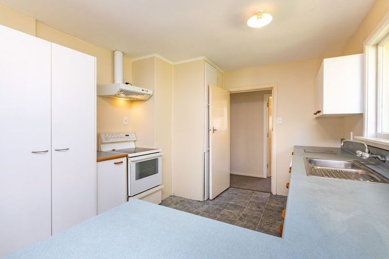 Photo of property in 116 Avonhead Road, Avonhead, Christchurch, 8042