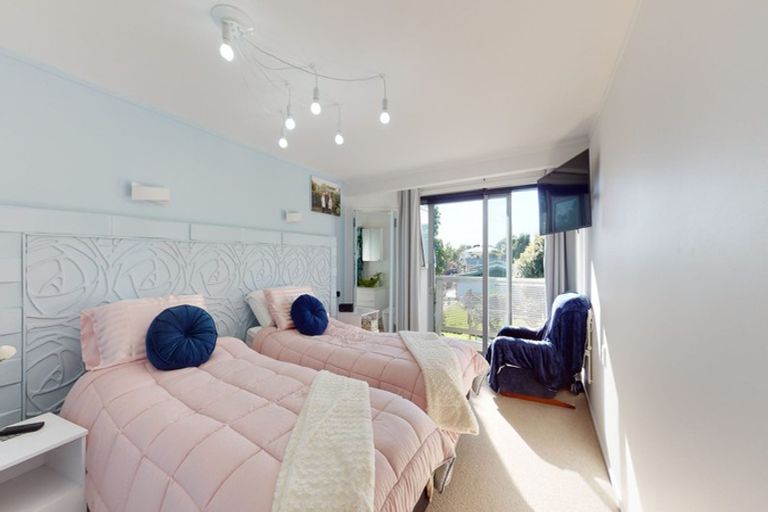 Photo of property in 109a Golf Road, Paraparaumu Beach, Paraparaumu, 5032