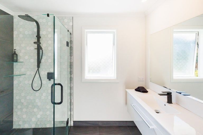 Photo of property in 123d James Line, Kelvin Grove, Palmerston North, 4414