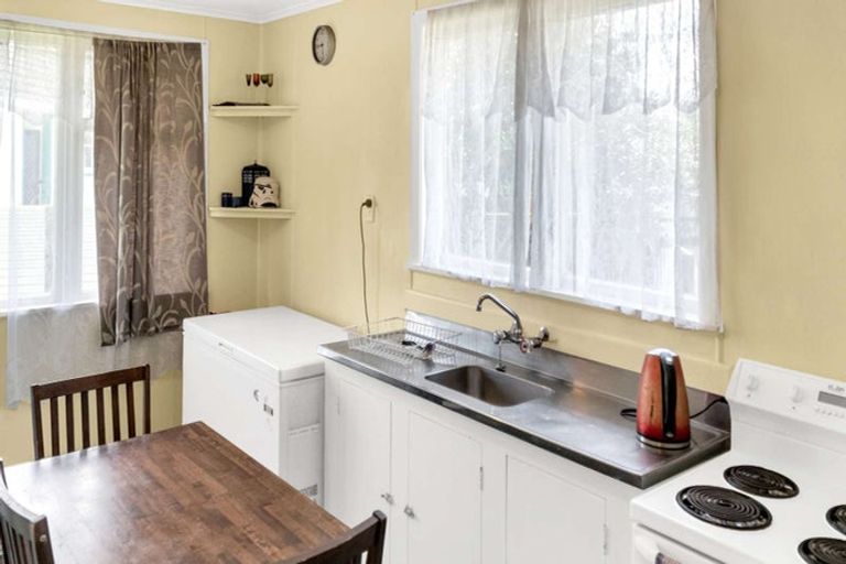 Photo of property in 2 Corkill Avenue, Wairoa, 4108