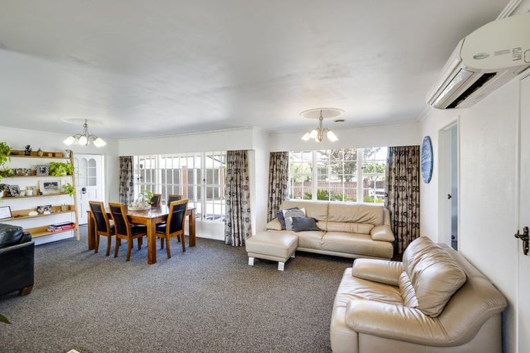 Photo of property in 26 Donegal Crescent, Tamatea, Napier, 4112