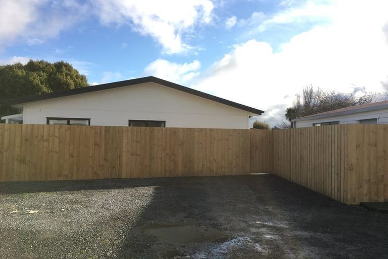 Photo of property in 141 Peverel Street, Riccarton, Christchurch, 8041