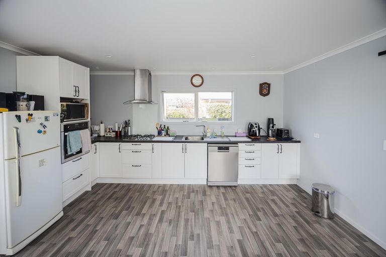 Photo of property in 76 Gordon Street, Kurow, 9435
