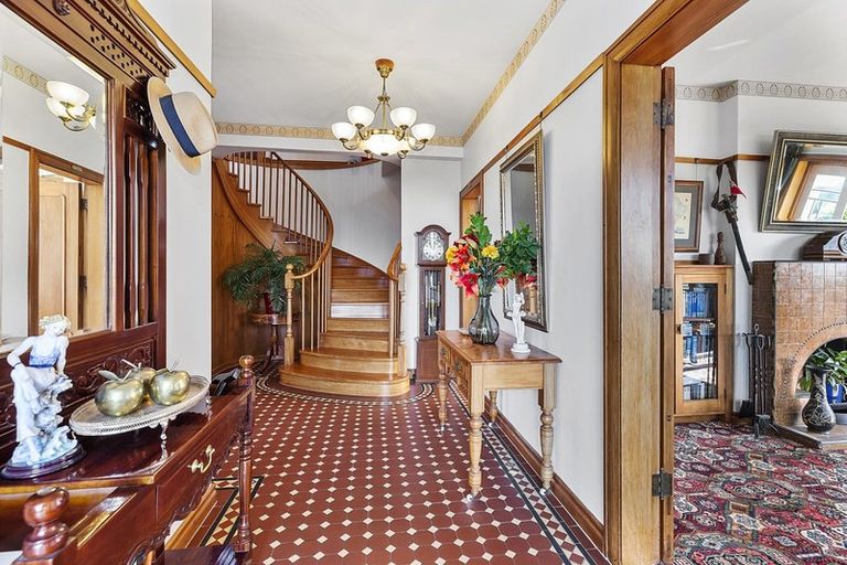 Photo of property in 10 Rakau Road, Hataitai, Wellington, 6021