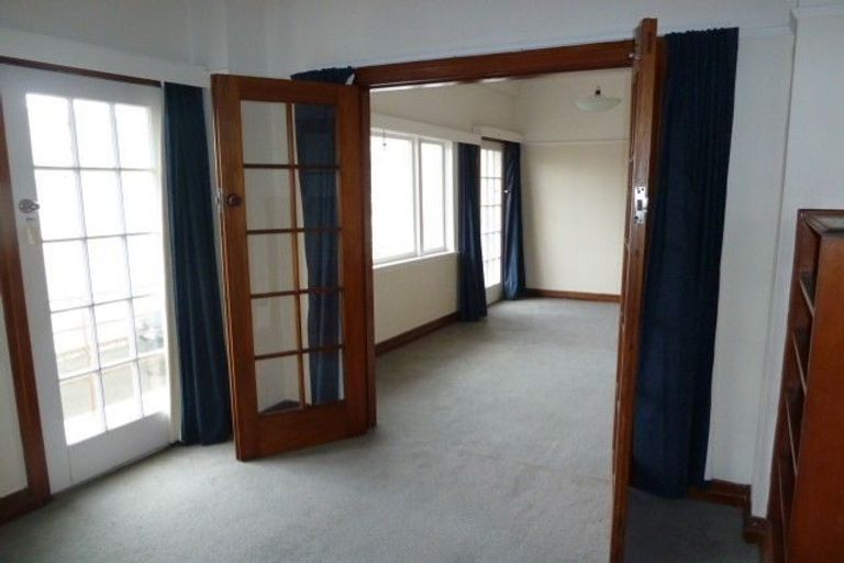 Photo of property in Elms Court Flats, 4/367 The Terrace, Te Aro, Wellington, 6011
